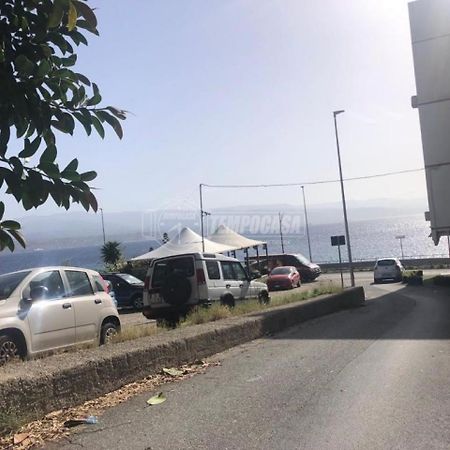 Casa Vacanza Mamma Maria Vila Messina Exterior foto